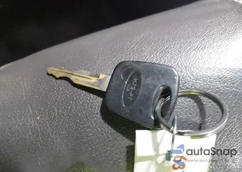 2004 Ford F-150 Heritage Xl/Xlt from USA, damaged, VIN 2FTRF17264CA17287